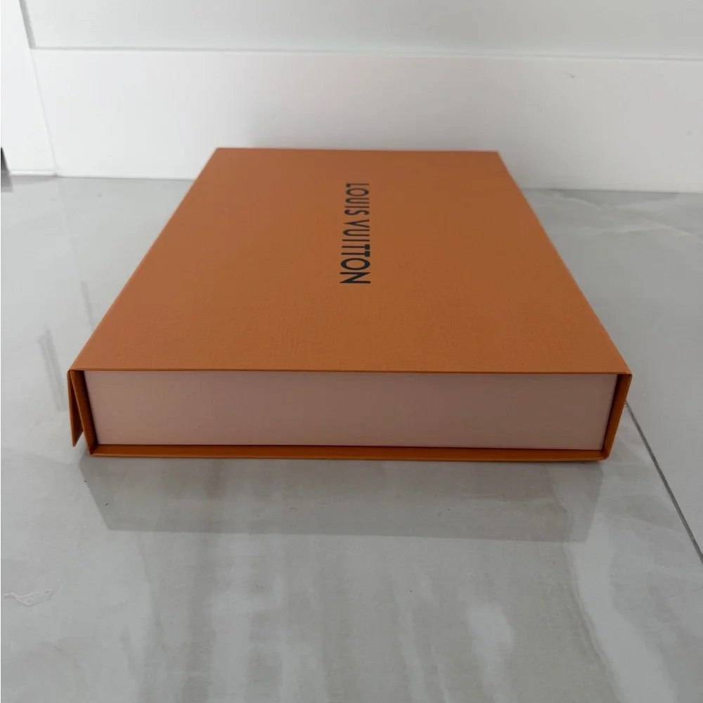Louis Vuitton New “Button” Close Box w Tissue Ribbon Receipt Holder Shopping Bag - Picture 7 of 16